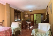 Chalet independiente con terreno en venta en la España, Albaida, ref: TR379535 foto