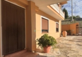 Chalet independiente con terreno en venta en la España, Albaida, ref: TR379535 foto