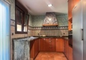 Chalet independiente con terreno en venta en la España, Albaida, ref: TR379535 foto