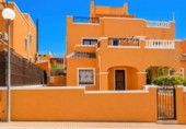 Chalet independiente con terreno en venta en la España, Orihuela, ref: TR413262 foto