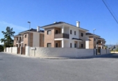 Chalet independiente con terreno en venta en la España, Petrer, ref: TR399511 foto