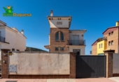 Xalet independent amb terreny en venda a la España, Dílar, ref.: TR367344 foto