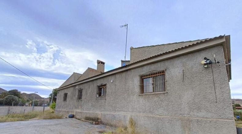 Alicante - Alicante - 8300m2
