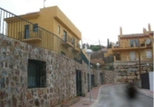 Chalet independiente con terreno en venta en la España, Fuengirola, ref: TR413308 foto