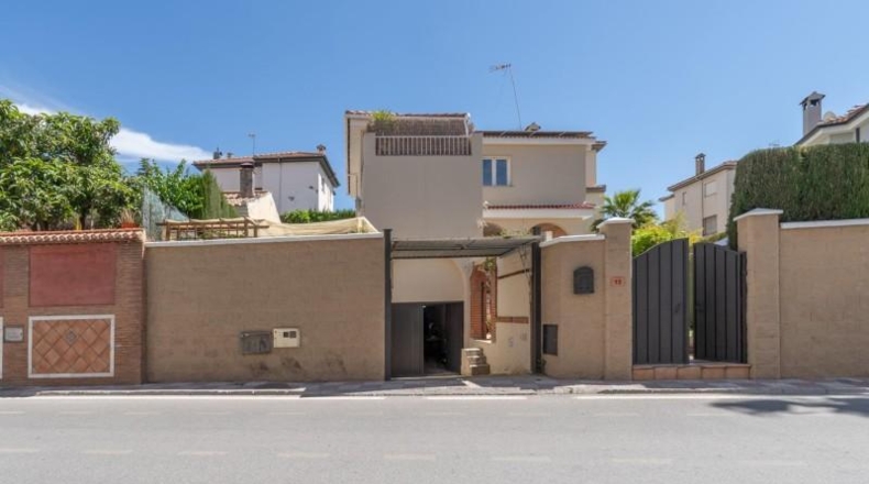 Granada - Gójar - 410m2