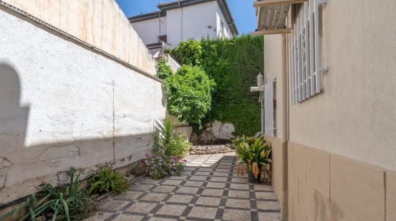 Granada - Gójar - 410m2