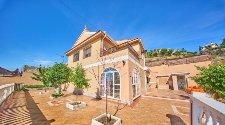 Granada - Nívar - 675m2
