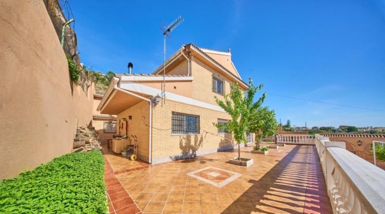 Granada - Nívar - 675m2