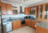 Отдельно стоящий дом с участком на продажу в городе Algorfa Фото