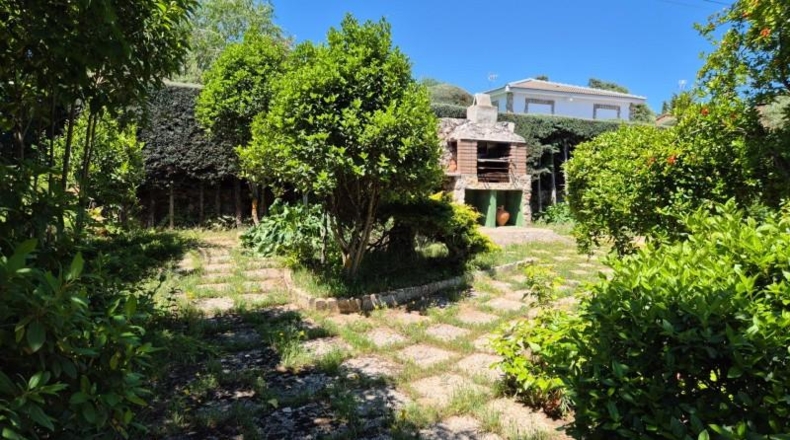 Community of Madrid - Nuevo Baztán - 951m2