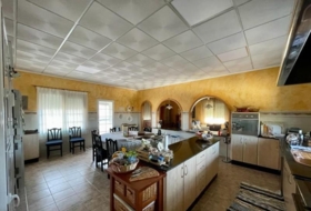 Crevillent 2000&nbsp;m²