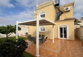 Chalet independiente con terreno en venta en la España, Torrevieja, ref: TR410412 foto