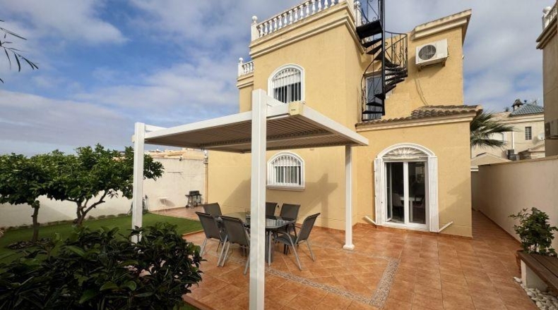 Alicante - Torrevieja - 230m2