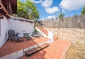 Chalet independiente con terreno en venta en la España, Torrent, ref: TR413369 foto