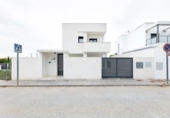 Casa de pueblo en venta en la España, La Zubia, ref: TR413371 foto