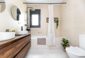 La Zubia 300&nbsp;m²