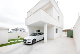 La Zubia 300&nbsp;m²