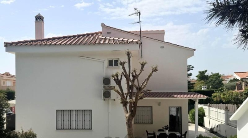 València - Ribarroja del Turia - 400m2