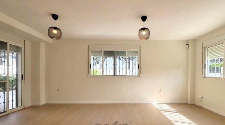 València - Ribarroja del Turia - 400m2