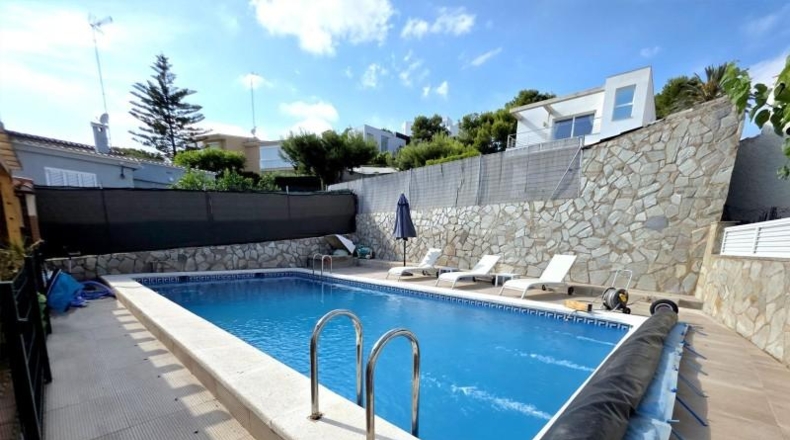 Castellón - Benicasim - 576m2