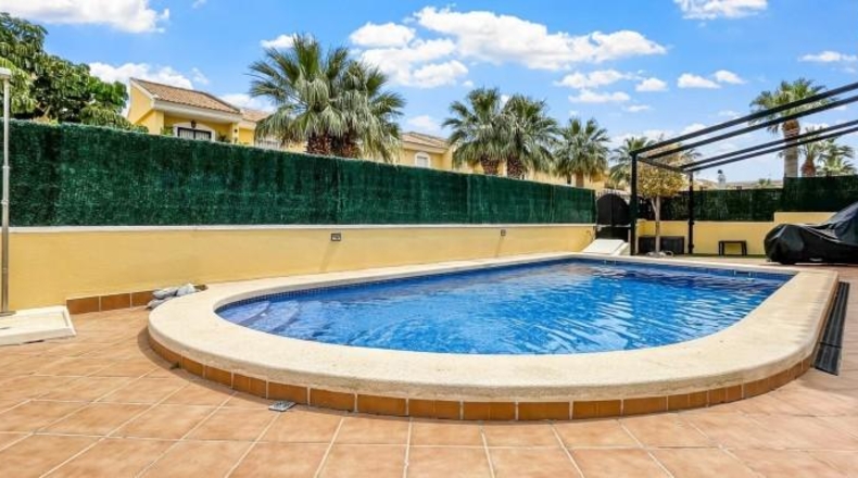 Alicante - Orihuela - 480m2