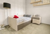 Отдельно стоящий дом с участком на продажу в городе Orihuela Фото