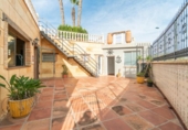 Casa de pueblo en venta en la España, Torrevieja, ref: TR413384 foto