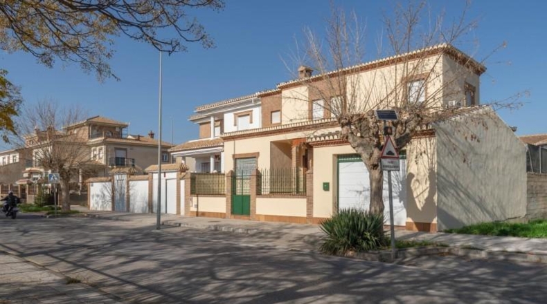Granada - Santa Fe - 564m2