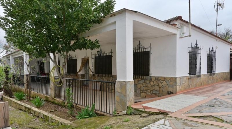 Sevilla - Las Navas de la Concepción - 3205m2