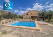 Chalet independiente con terreno en venta en la España, Jijona, ref: TR403754 foto