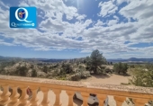 Chalet independiente con terreno en venta en la España, Jijona, ref: TR403754 foto