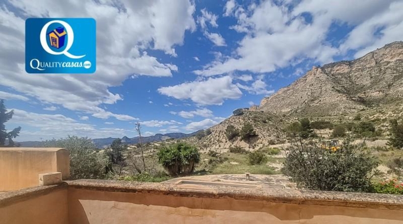 Alicante - Jijona - 330000m2