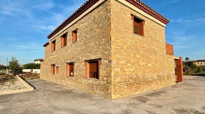 Tarragona - Deltebre - 1599m2