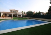 Xalet independent amb terreny en venda a la España, Pinares de Lepe, ref.: TR262626 foto
