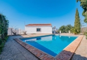 Chalet independiente con terreno en venta en la España, Motril, ref: TR409282 foto
