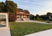 Chalet independiente con terreno en venta en la España, Alberic, ref: TR413406 foto