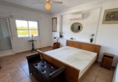 Chalet independiente con terreno en venta en la España, Granja de Rocamora, ref: TR413409 foto