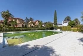 Albolote 345&nbsp;m²