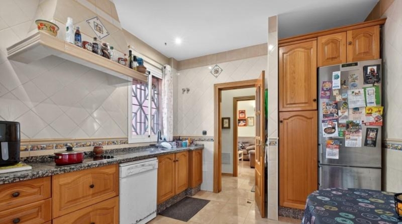 Малага - Alhaurín de la Torre - 700m2