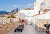 Chalet independiente con terreno en venta en la España, Adeje, ref: TR336205 foto