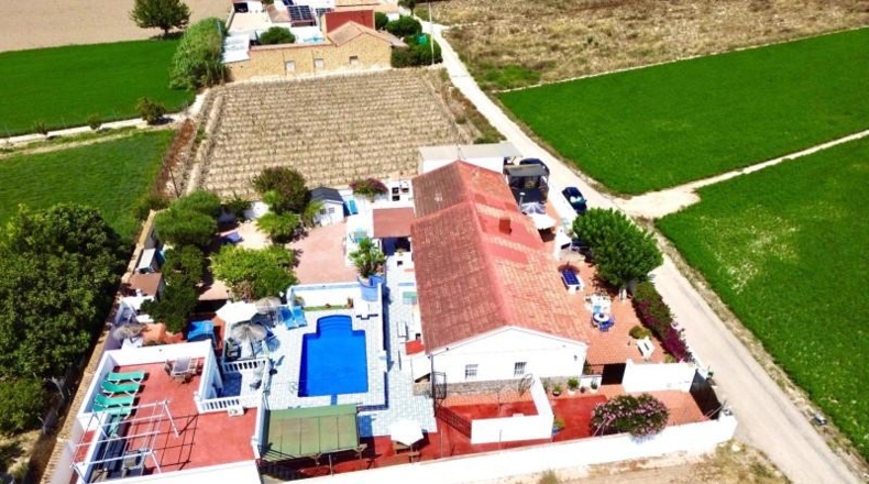 Alicante - Долорес - 1524m2