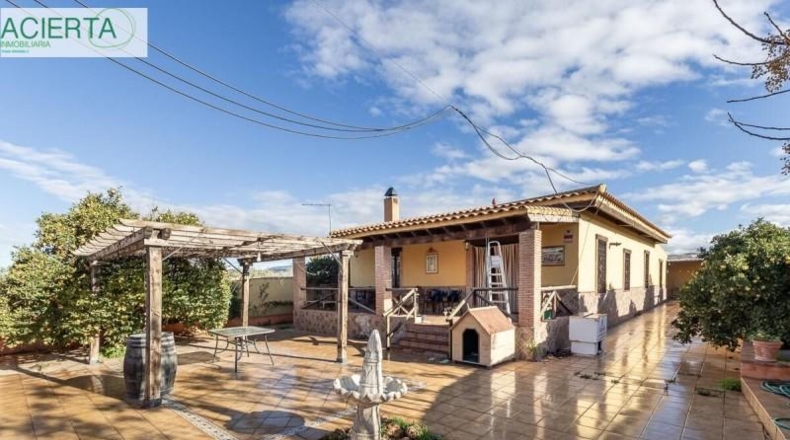 Granada - La Zubia - 6340m2
