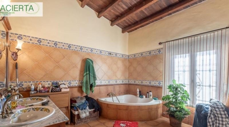 Granada - La Zubia - 6340m2