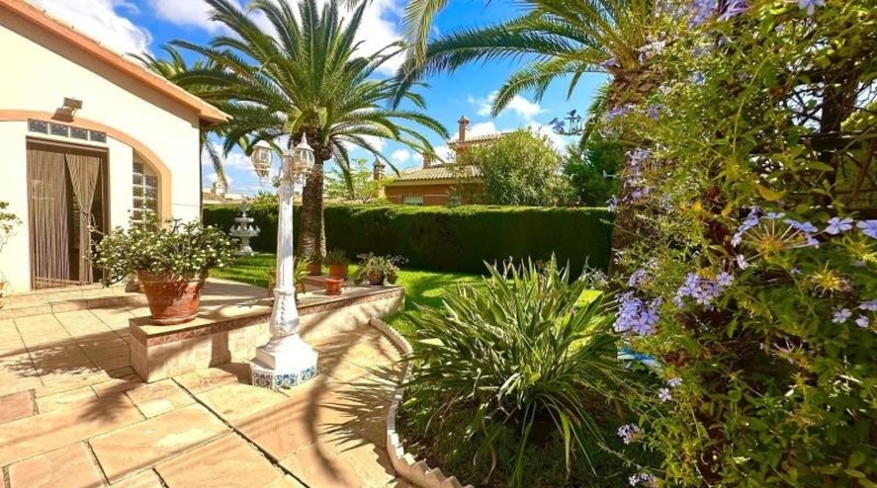 Alicante - Cabo Roig - 764m2
