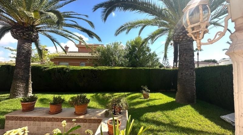Alicante - Cabo Roig - 764m2