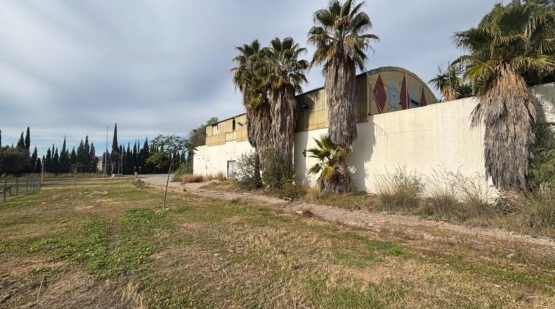 Valencia - Puebla de Vallbona - 6452m2