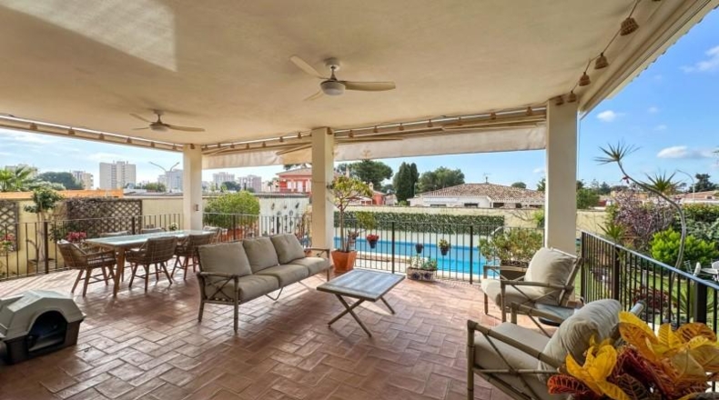 Аликанте - Orihuela - 725m2