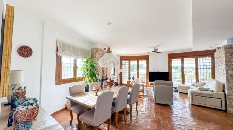 Аликанте - Orihuela - 725m2