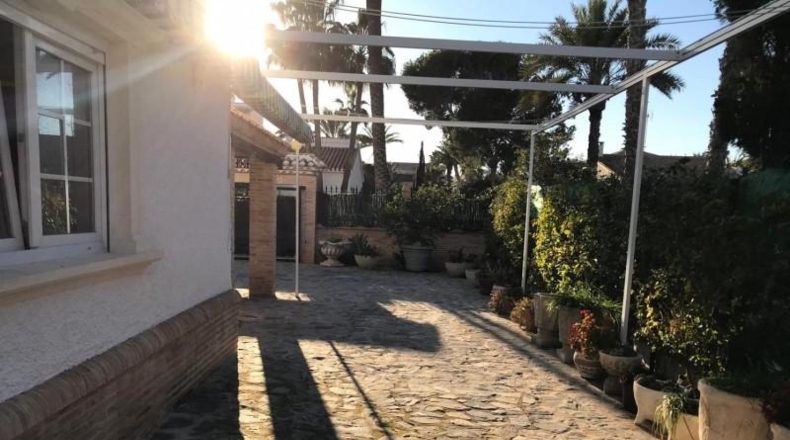 Alicante - Cabo Roig - 1500m2