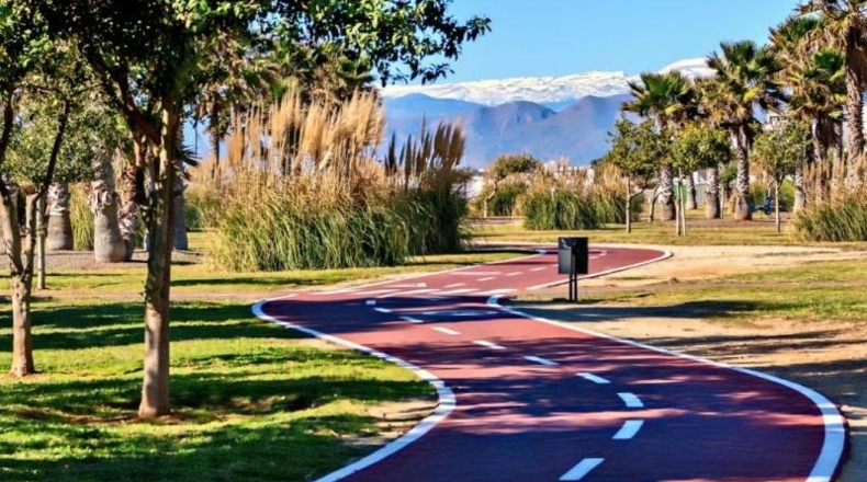Almería - Almería - 1353m2